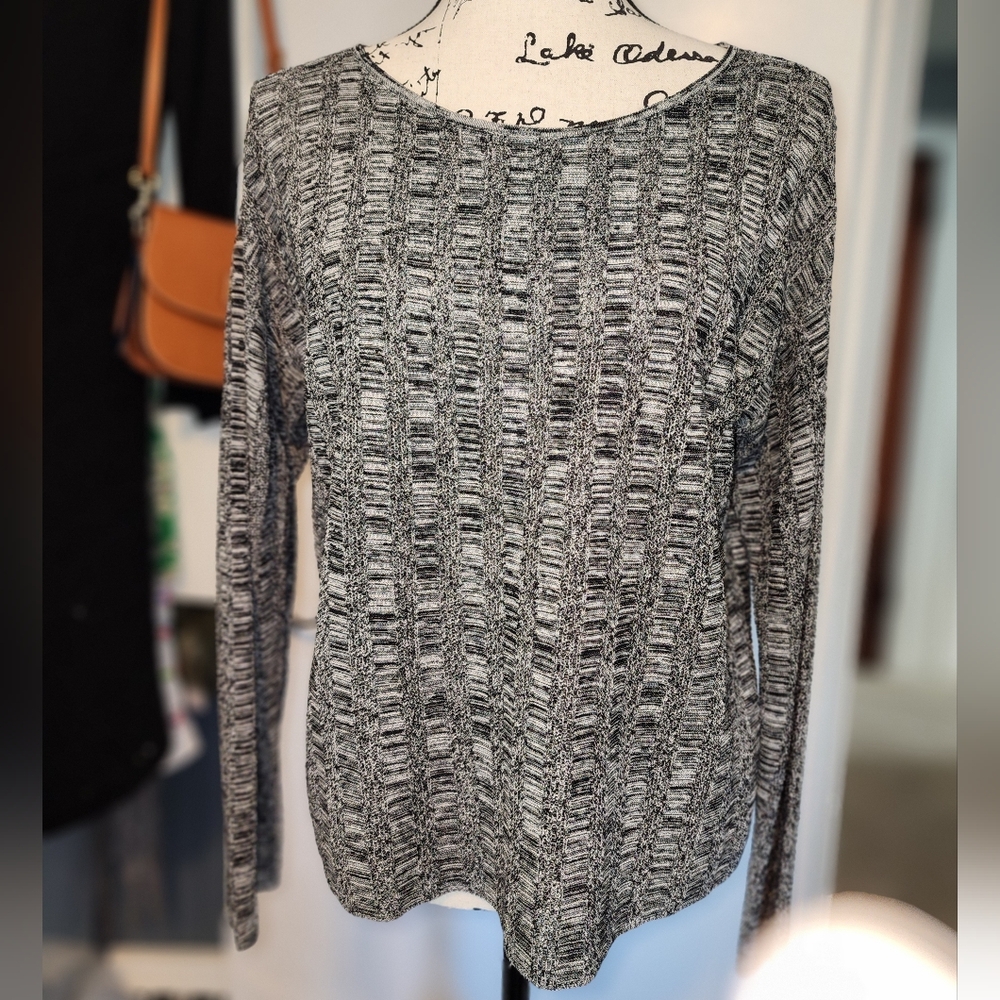 NWOT Ellileen Fisher Petite Medium Lite Sweater